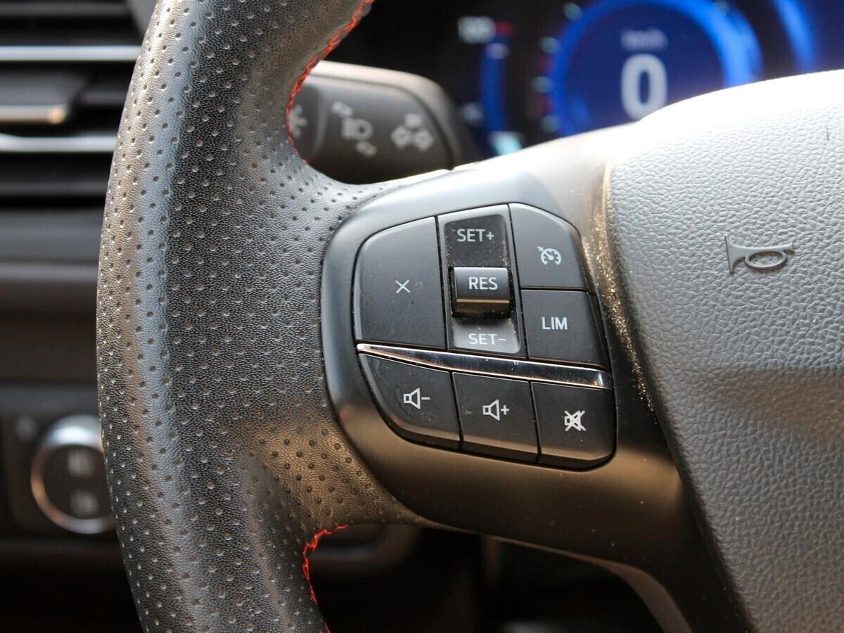 Ford Kuga 2.5 Plug In Hybrid 225 CV CVT 2WD ST-Line