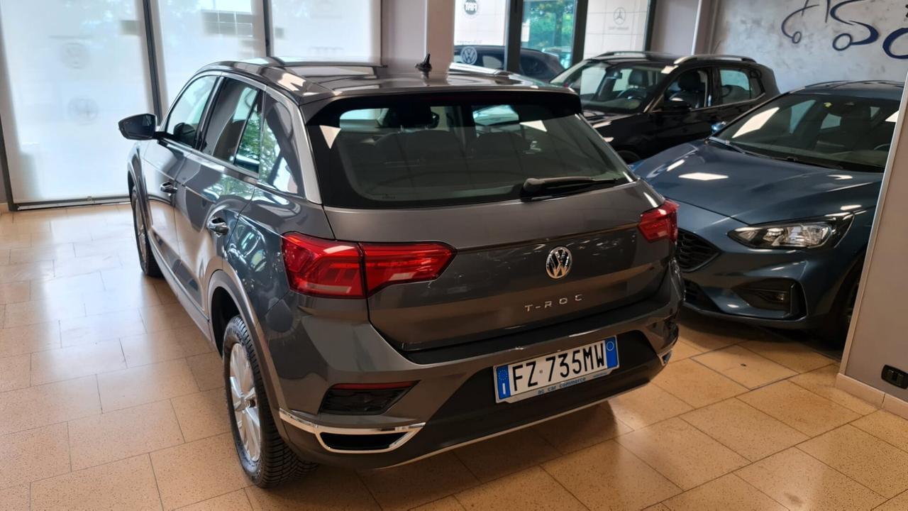 Volkswagen T-Roc 1.6 TDI SCR Business BlueMotion Technology