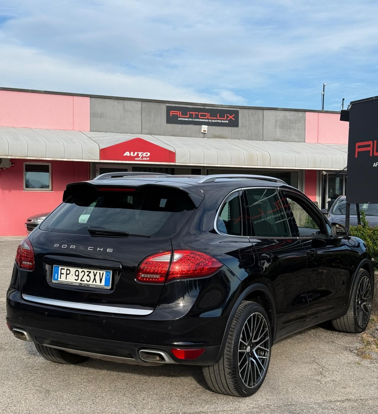 Porsche Cayenne 3.0 Diesel V6 SERVICE PORSCHE