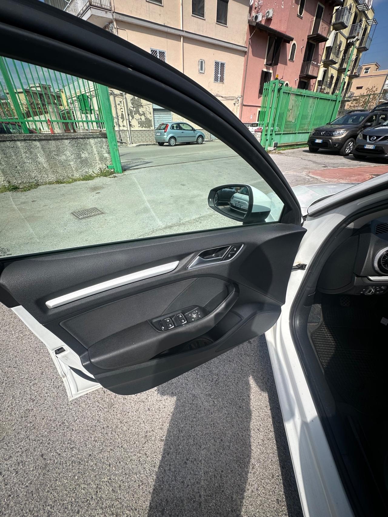 Audi A3 1.6 TDI clean diesel Ambition