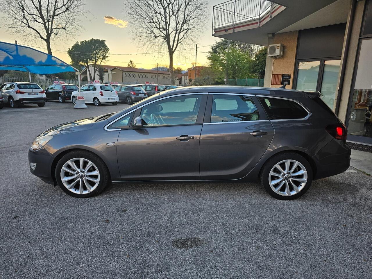 Opel Astra 1.7 CDTI 110CV 5 porte Cosmo