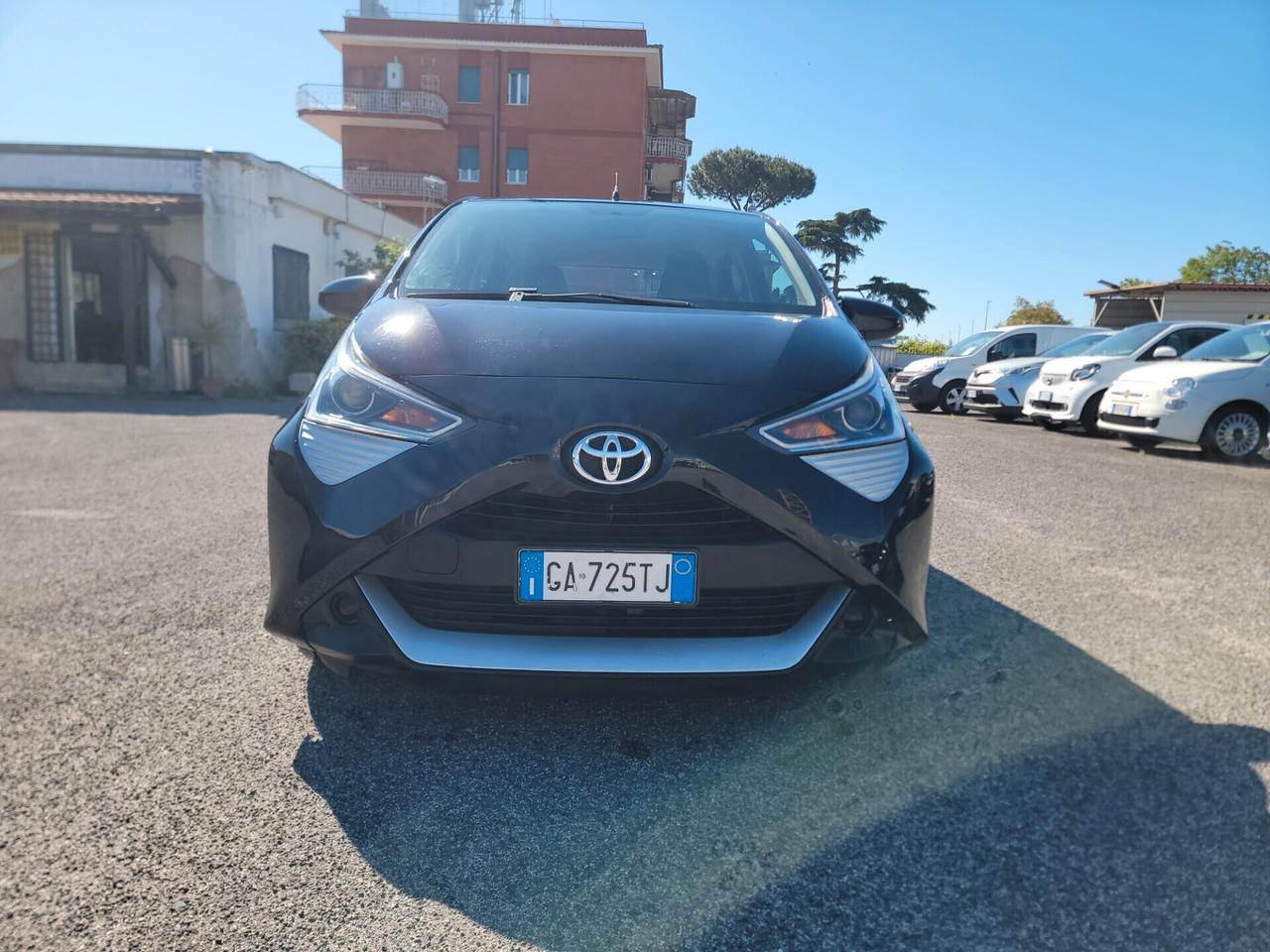 Toyota Aygo Connect 1.0 VVT-i 72 CV AUTOMATICA