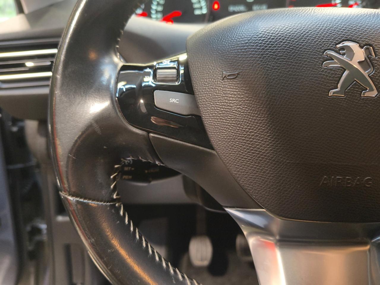 Peugeot 308 BlueHDi 120 S&S EAT6 SW Allure