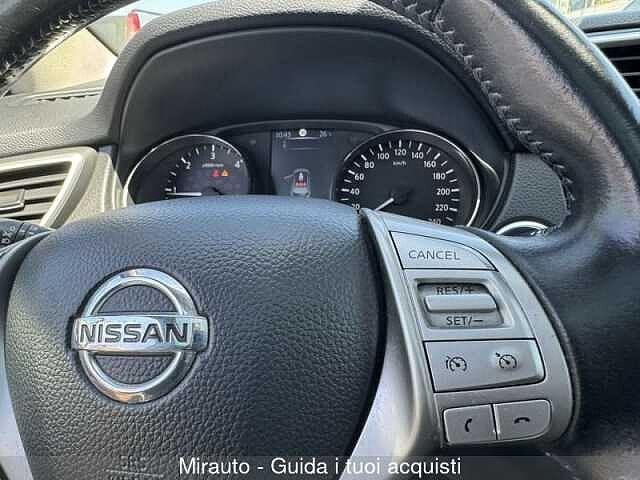 Nissan Qashqai Qashqai 1.6 dCi 2WD N-Connecta