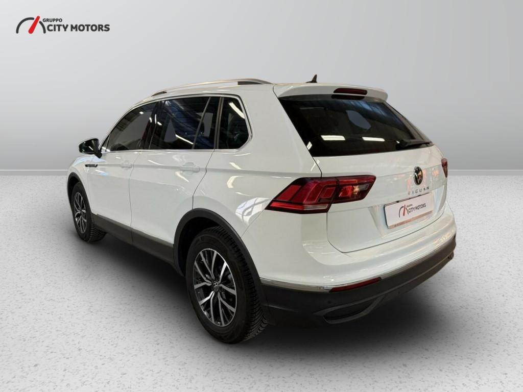 Volkswagen Tiguan 2.0 TDI SCR Life DSG