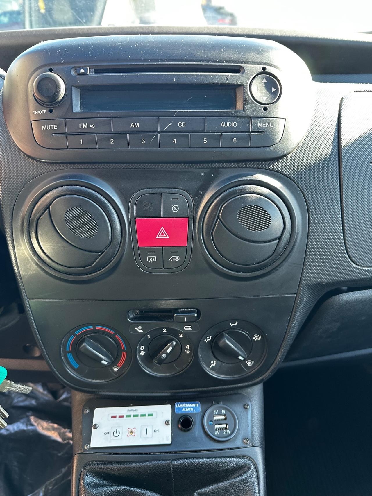 Fiat Fiorino 1.3 MJT 95CV Cargo Adventure