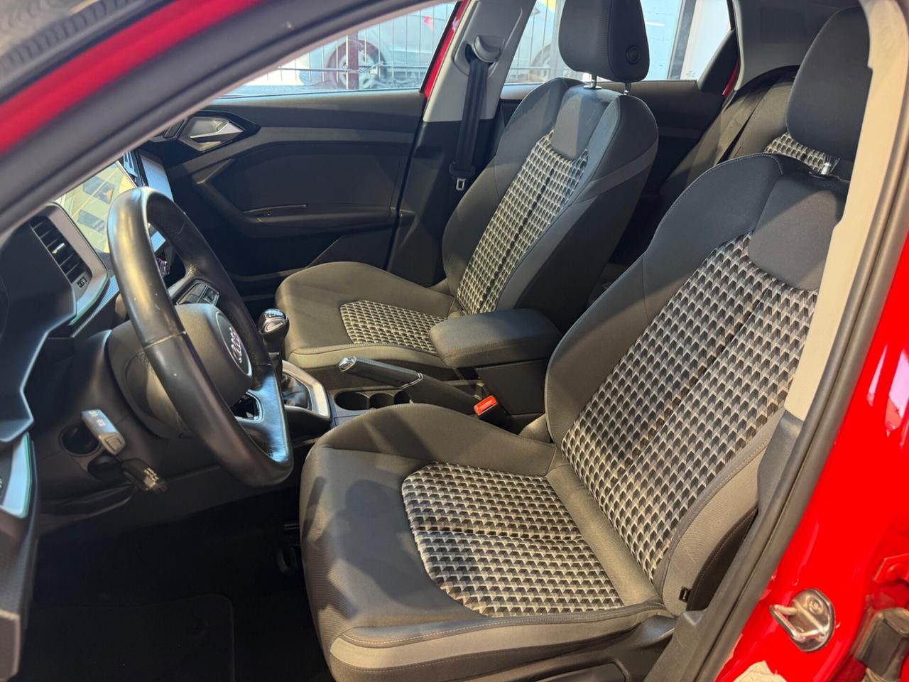 Audi A1 SPB 30 TFSI S line edition