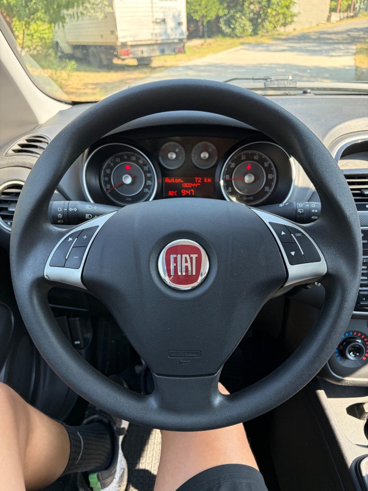 Fiat Punto 1.3 MJT 75CV SOLO 130M KM LEGGI ANNUNCIO
