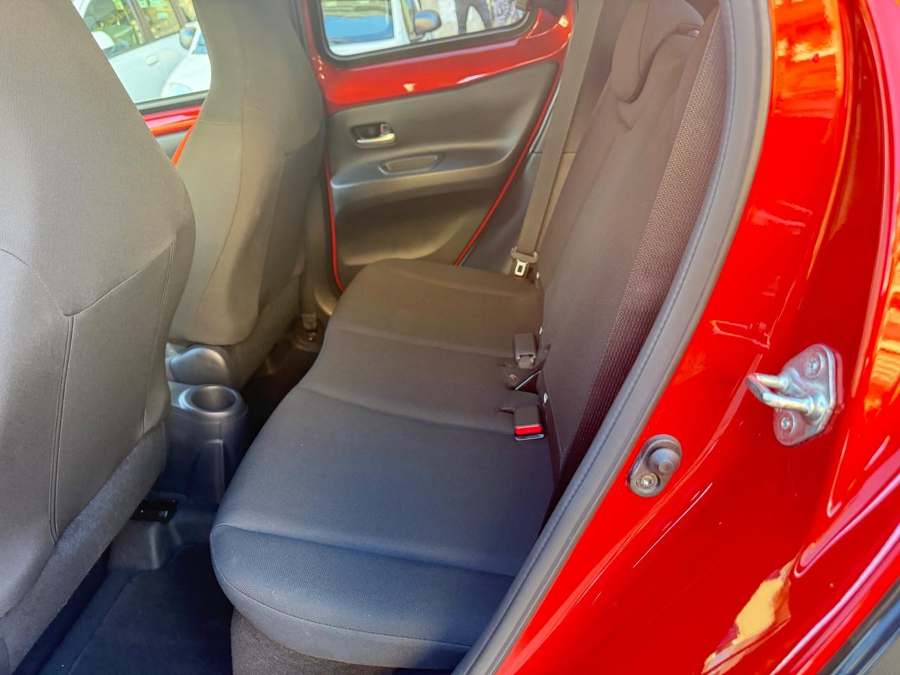 Toyota Aygo X 1.0 VVT-i 72 CV 5 porte Limited LED NAVI KAMERA PDC BLUETOOTH CERCHI 17