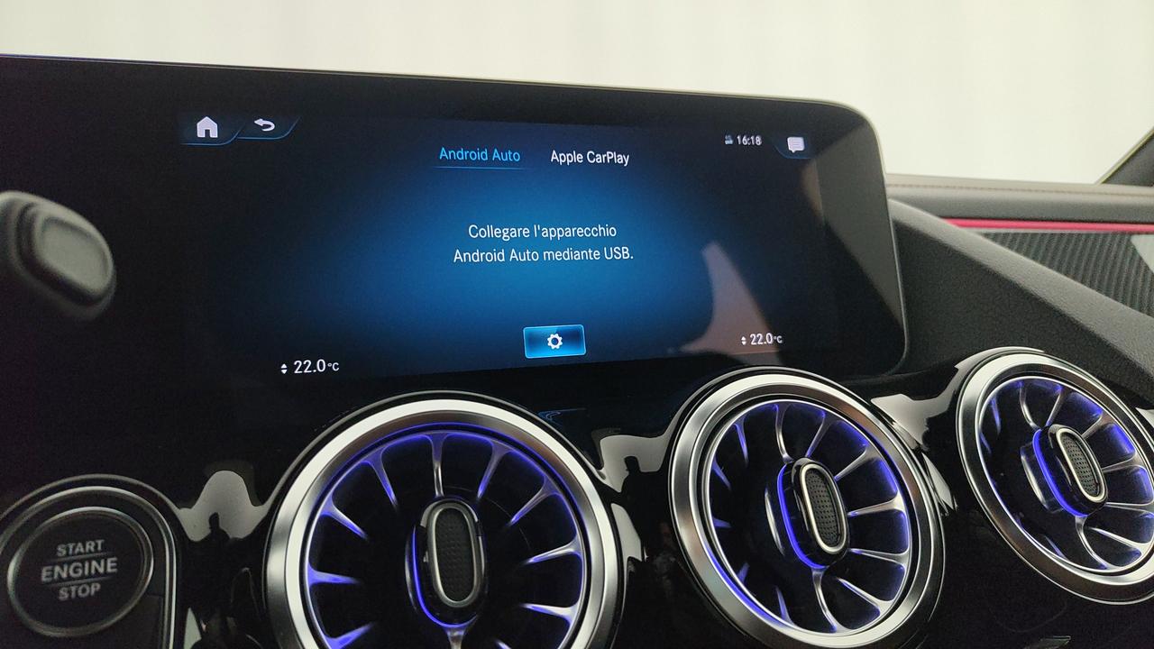 Mercedes-Benz GLA 200 d Premium auto