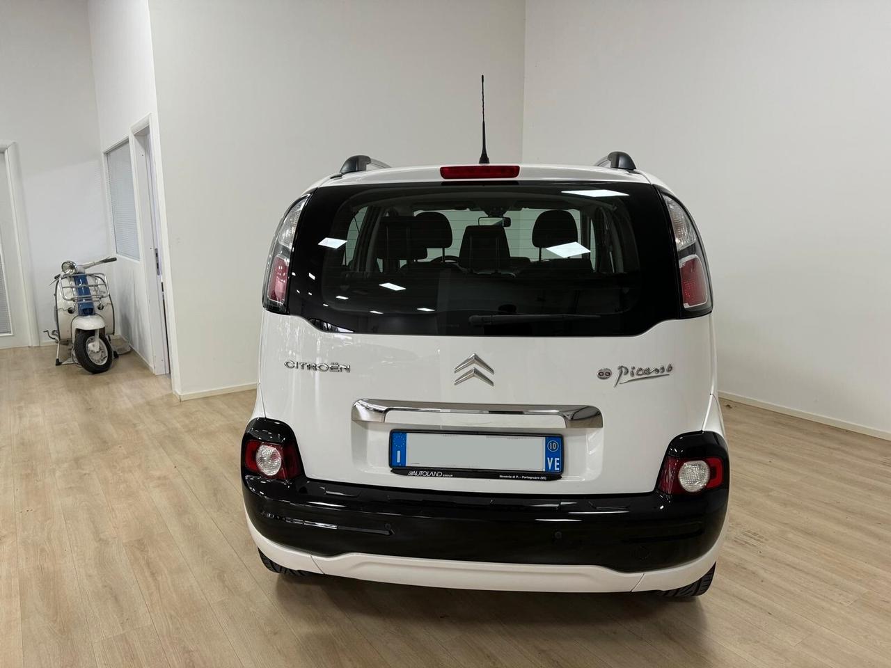 Citroen C3 Picasso C3 Picasso 1.6 HDi 90 *** NEOPATENTATI***