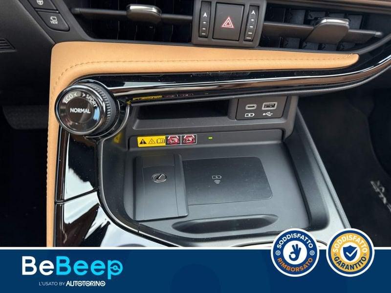 Lexus NX 350H 2.5 LUXURY 4WD E-CVT