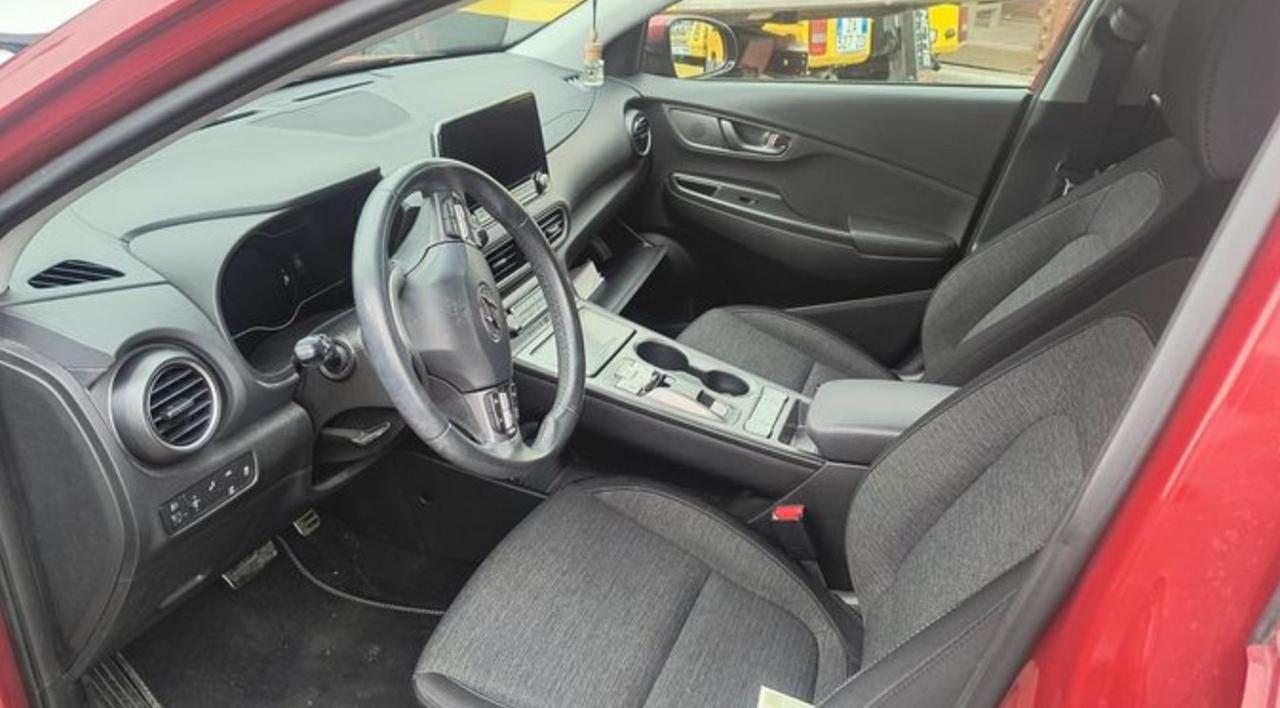Hyundai Kona EV 64 kWh XPrime