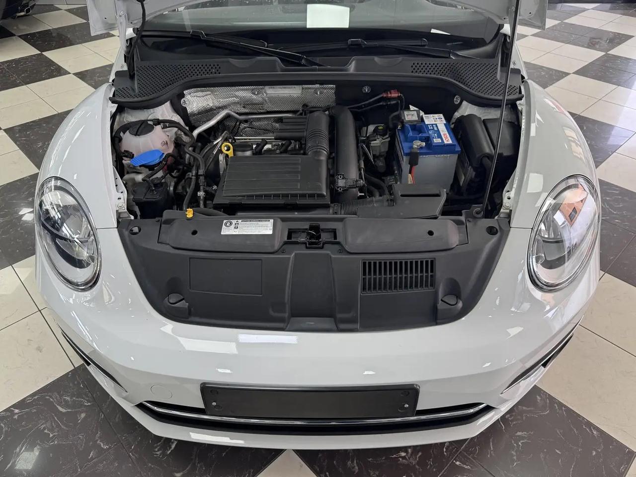 Volkswagen Maggiolino Cabrio 1.2 TSI Design BlueMotion Technology