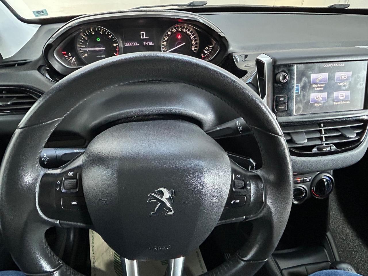 Peugeot 208 PureTech 82 5 porte Allure