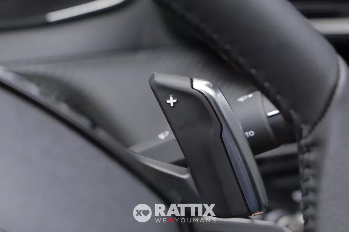 Peugeot 208 1.2 Hybrid Allure 136CV e-DCS6