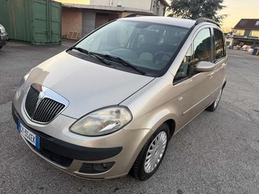 LANCIA Ypsilon 1.3 MJT 75 CV Platino senza nessun lavoro da fare