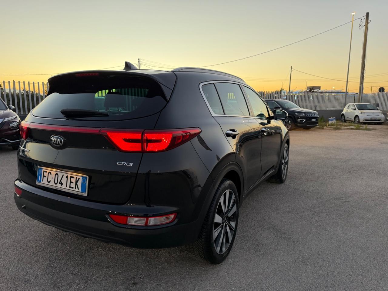 KIA SPORTAGE 1.7 CRDI 2WD STRAFULL LED TETTO MY16