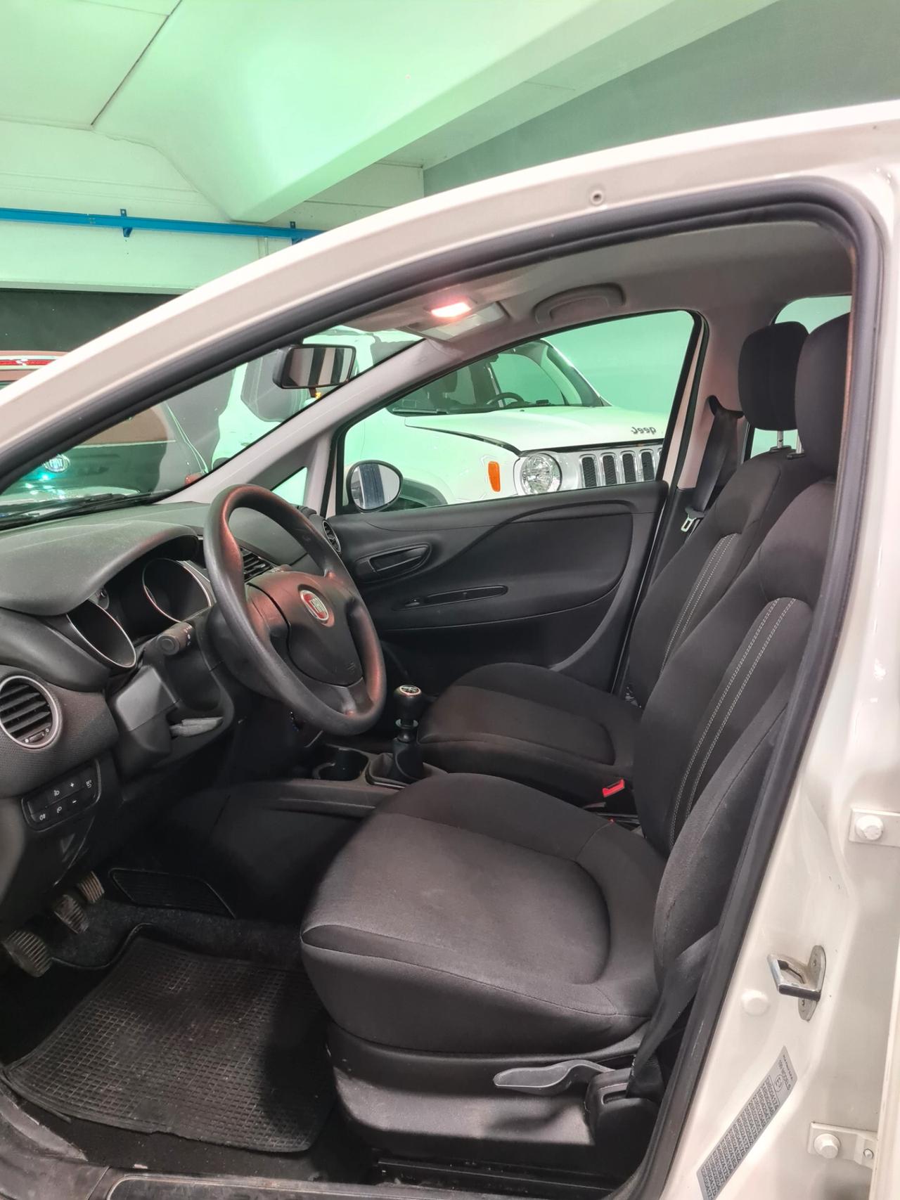 Fiat Punto 1.2 8V 5 porte Street