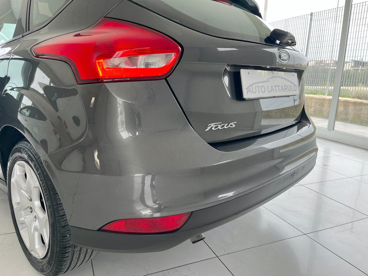 Ford Focus 1.5 TDCi 120 CV BERLINA