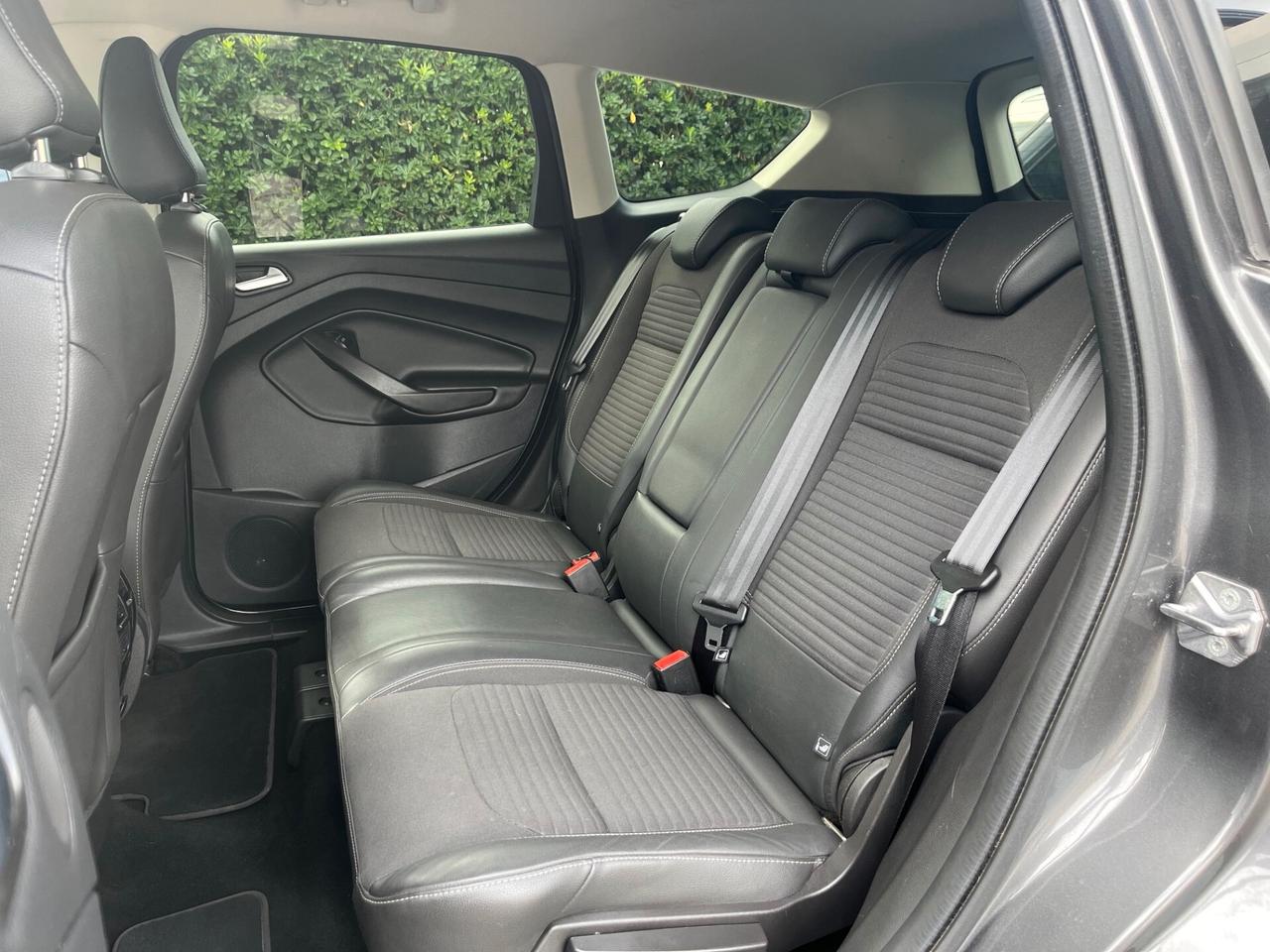 Ford Kuga 1.5 TDCI 120 CV S&S 2WD Titanium