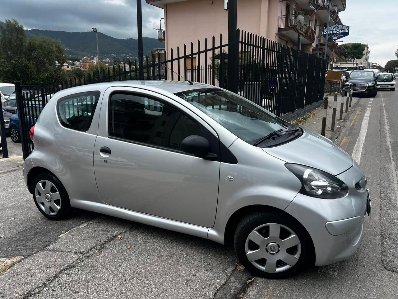 Toyota Aygo 1.0 12V VVT-i 3 porte