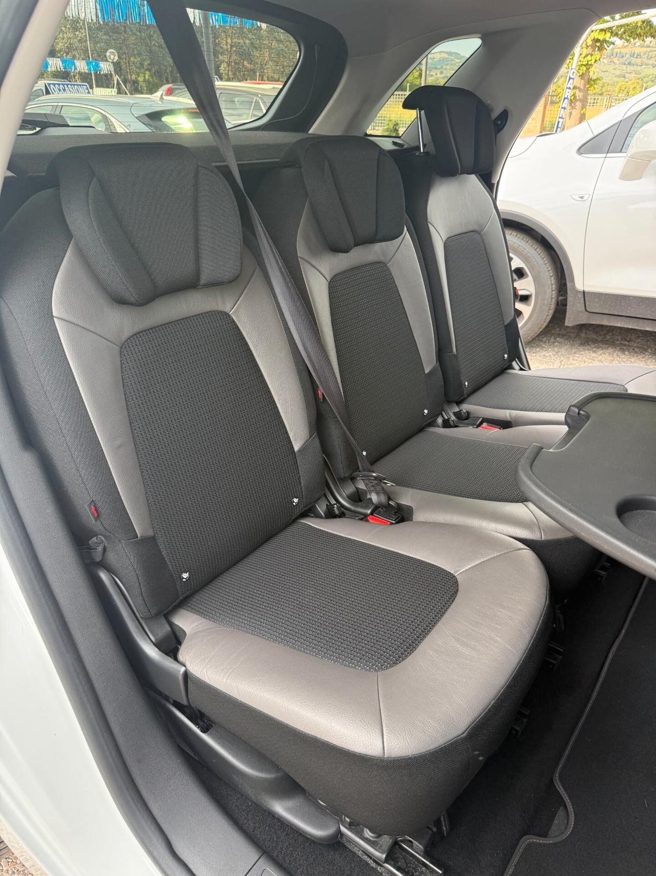 "FULL FULL" Citroen C4 Picasso BlueHDi 150 cv EAT6
