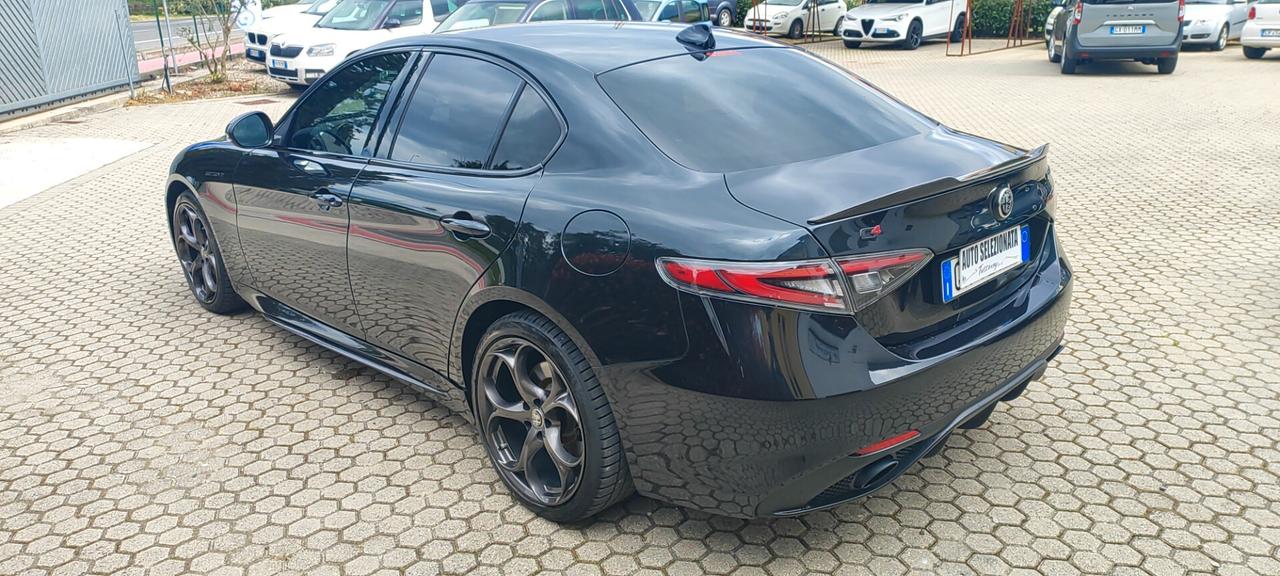 Alfa Romeo Giulia 2.2 Turbodiesel 210 CV AT8 AWD Q4 Estrema