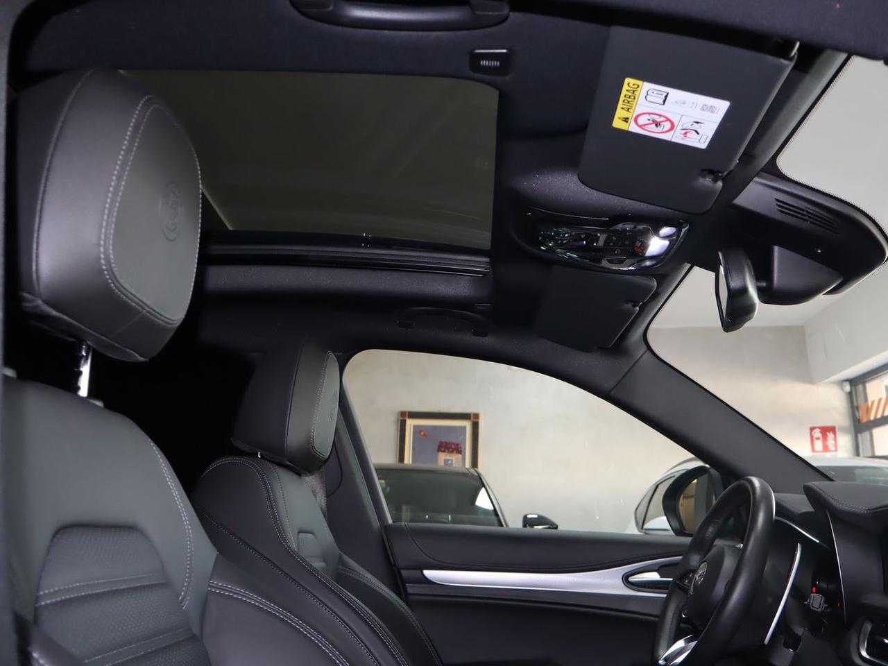 Alfa Romeo Stelvio Veloce 2.2 TETTO HARMAN #10000