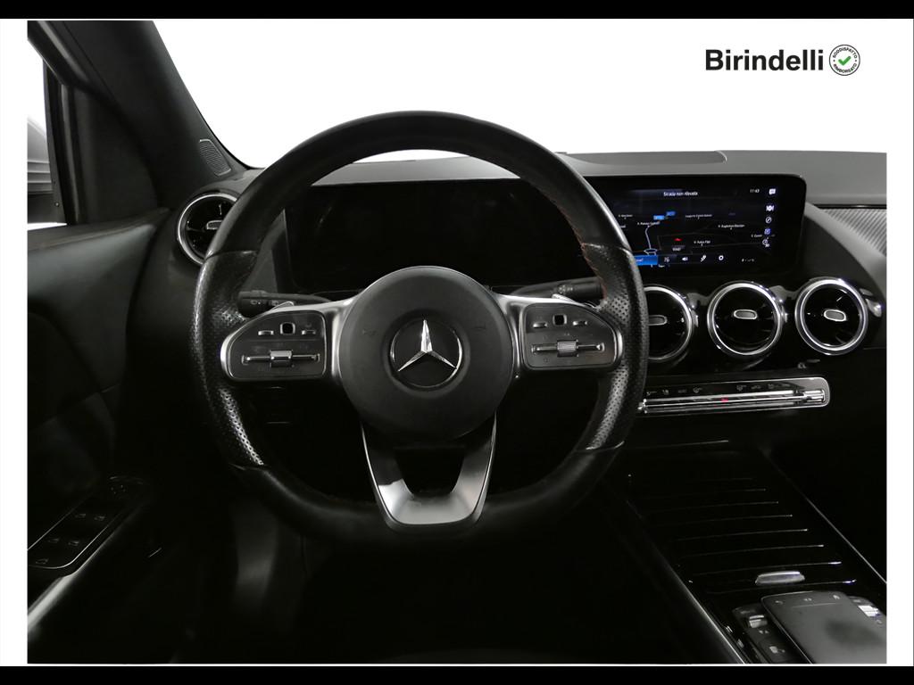 Mercedes-Benz GLA (H247) - GLA 180 d Automatic Premium