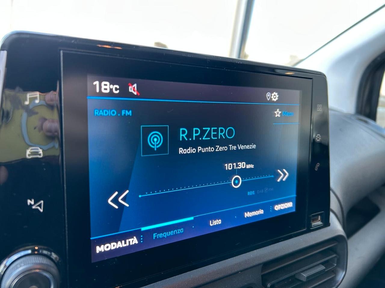 Peugeot Partner PREMIUM BlueHDi 130 L1 Furgone SPOTICAR