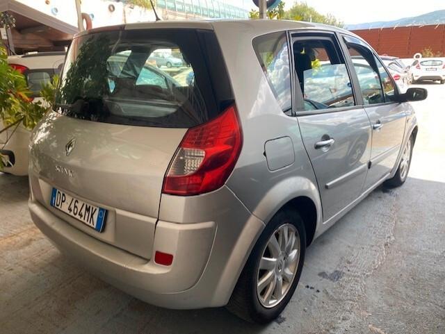 Renault Scenic Scénic 1.6 16V Conquest