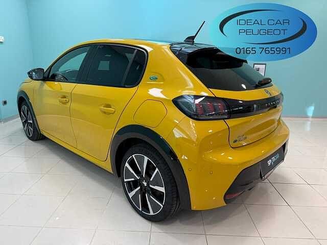 Peugeot 208 motore elettrico 136 CV 5 porte GT Line