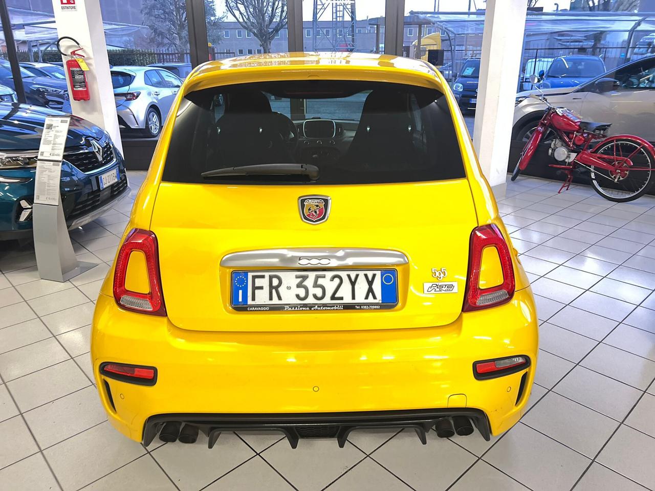 Abarth 595 1.4 Turbo T-Jet 160 CV Pista