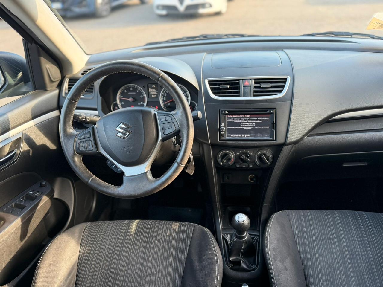 Suzuki Swift 1.3 DDiS 5 porte B-Top Bi-Color