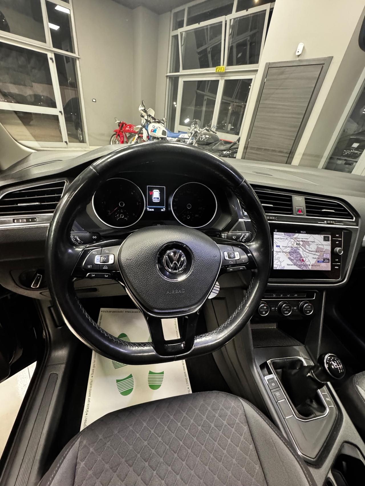 VOLKSWAGEN TIGUAN 2018 1.6 TDI TETTO APRIBILE