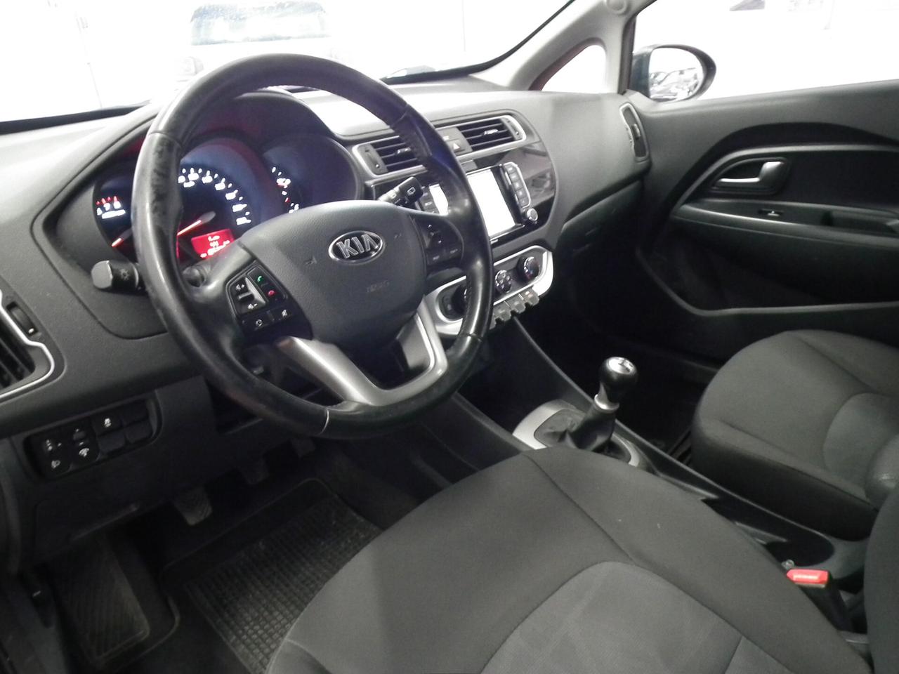 Kia Rio 1.2 BZ/GPL NAVI TELECAMERA TELEFONO NEOPATENTATI !