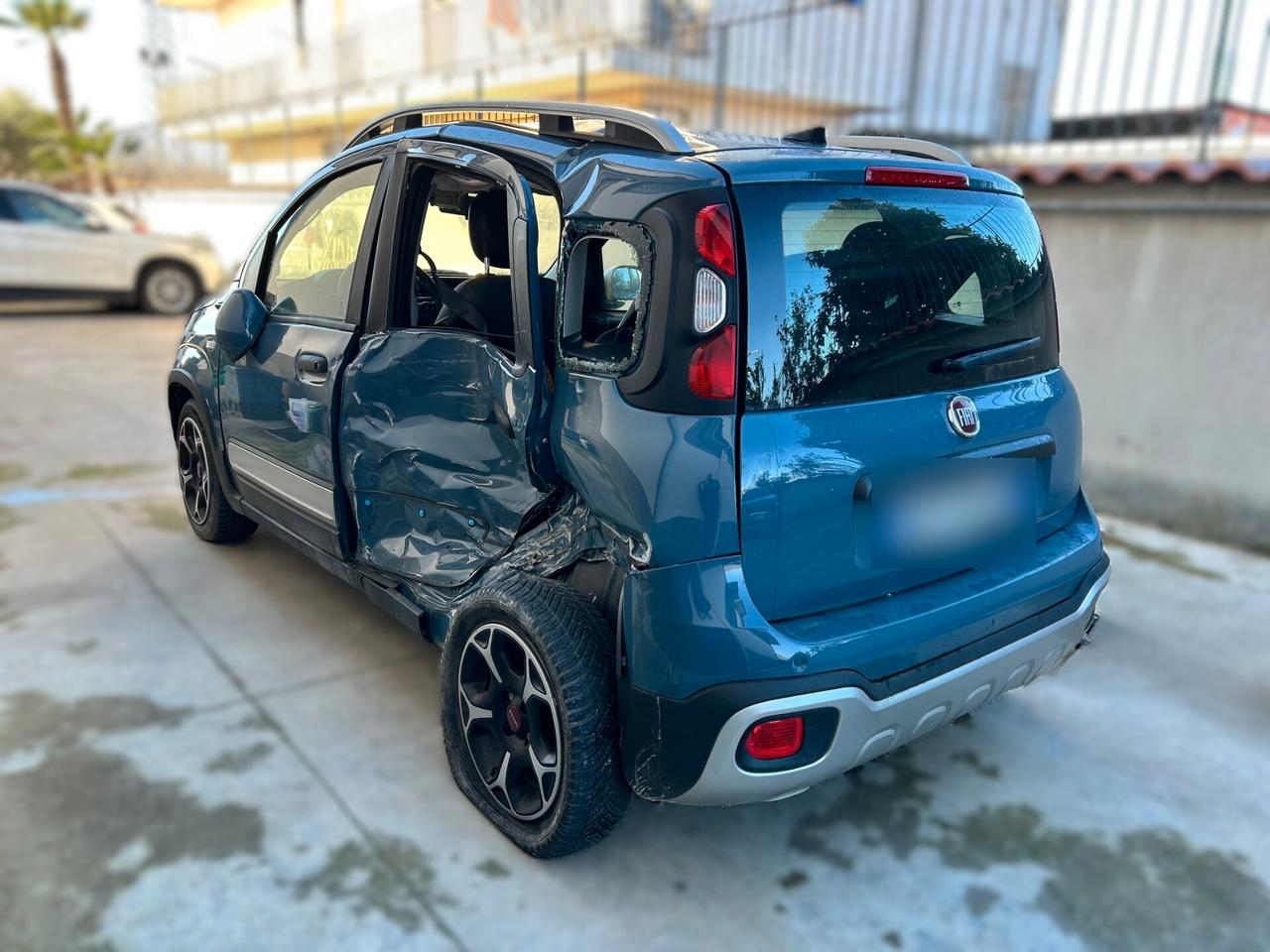 Fiat Panda Cross 1.2 B/GPL - 2022 Incidentata