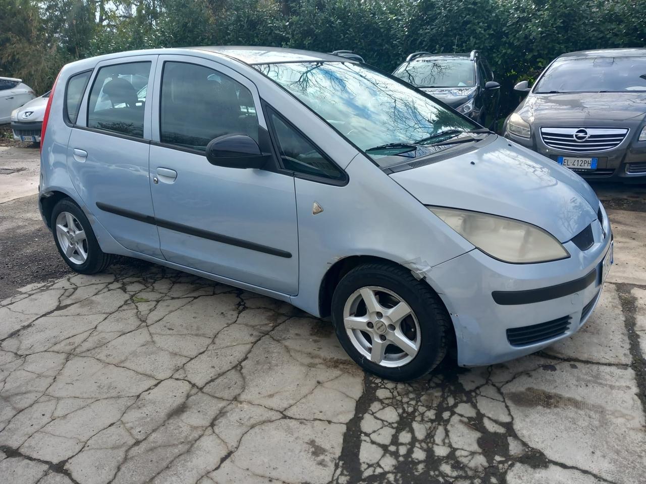 Mitsubishi Colt 1.1 12V 5p. Inform