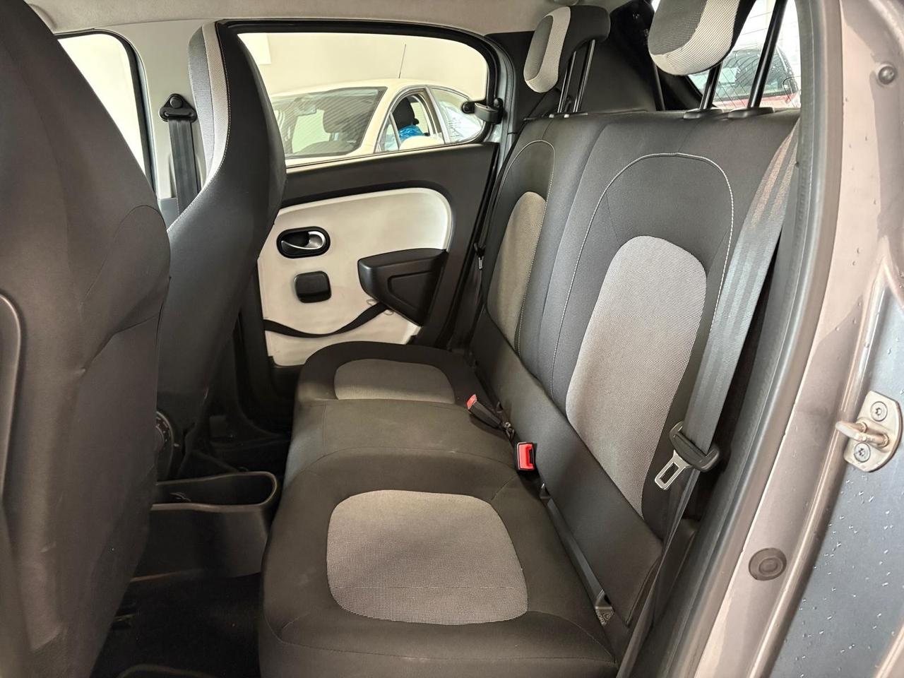 Renault Twingo SCe EDC Lovely