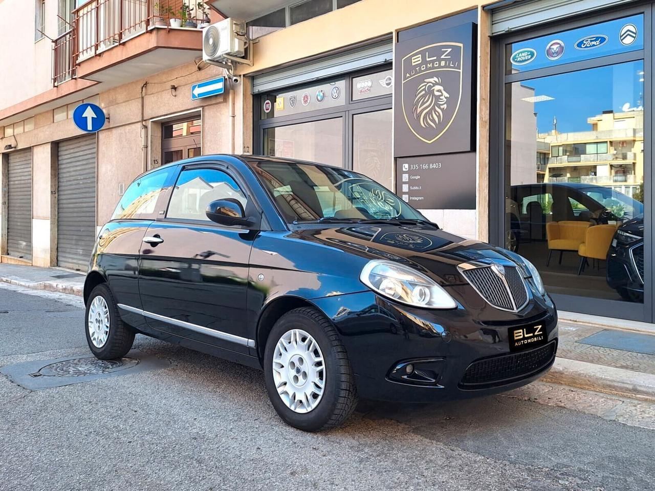 Lancia Ypsilon 1.3 MJT 75 CV Platinum