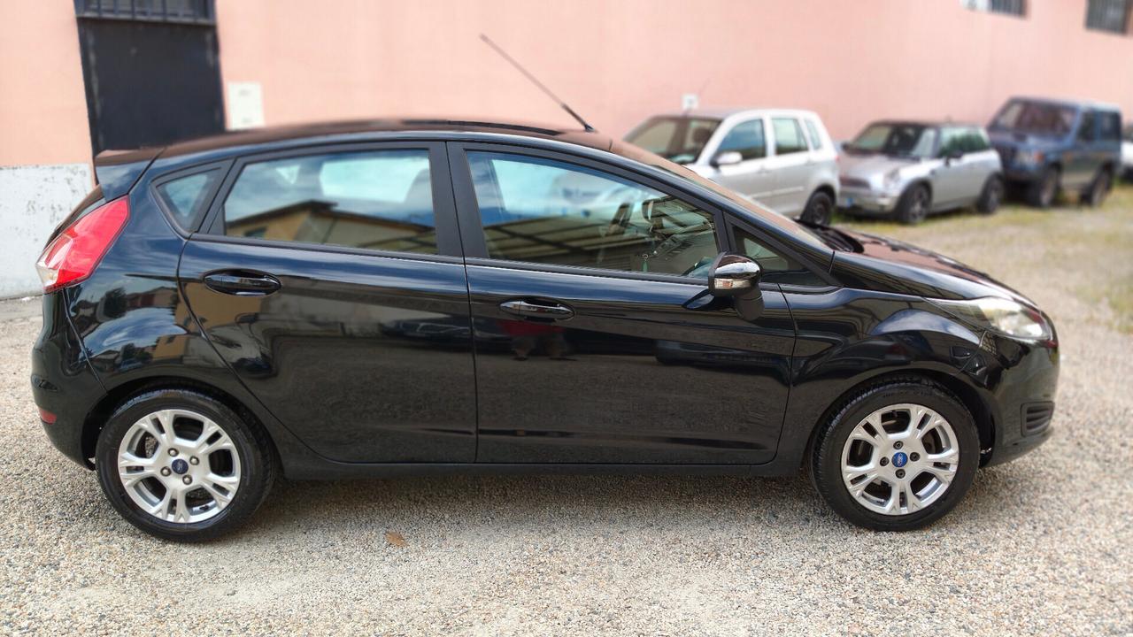Ford Fiesta 1.5 TDCi 5p Titanium