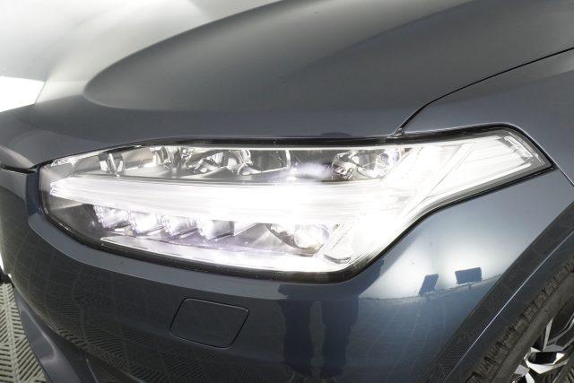 VOLVO XC90 XC90 B5 (d) AWD Geartronic 7 posti Momentum Pro