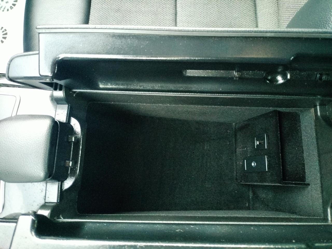 Mercedes-benz E 220 CDI BlueEFFICIENCY Avantgarde 156.000km