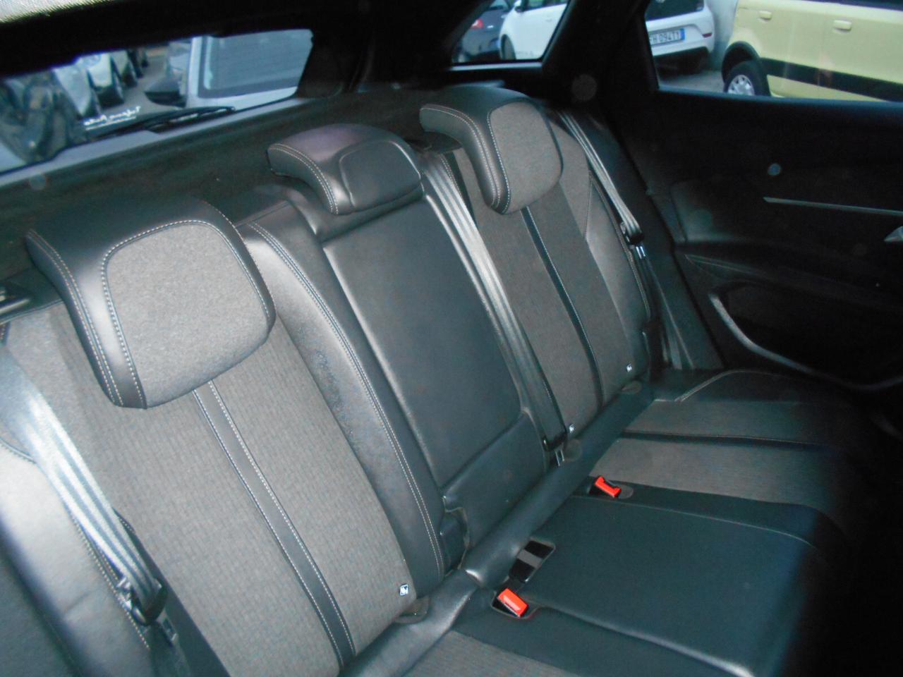 Peugeot 3008 BlueHDi 130 S&S EAT8 GT Line