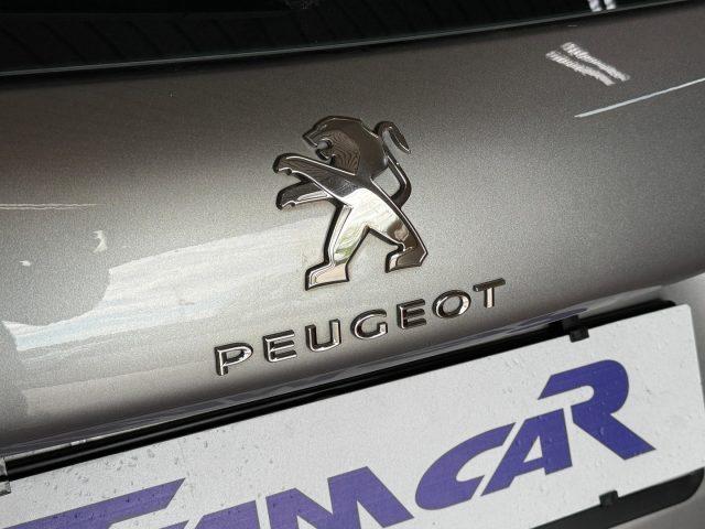 PEUGEOT 2008 1° serie BlueHDi 100 Allure