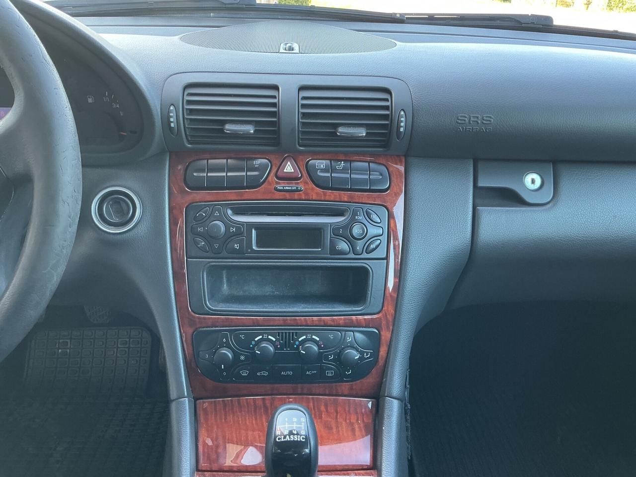 Mercedes-benz C 200 2.1 Diesel