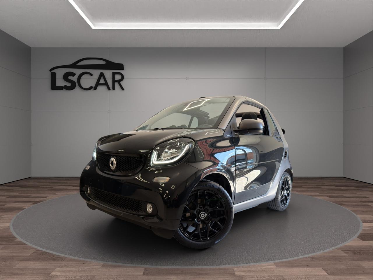 Smart fortwo cabrio 1.0 Prime 71cv - Unipro - Promo Finanziamento - Cerchi 16" - Led - Schermo - Sedili riscaldabili