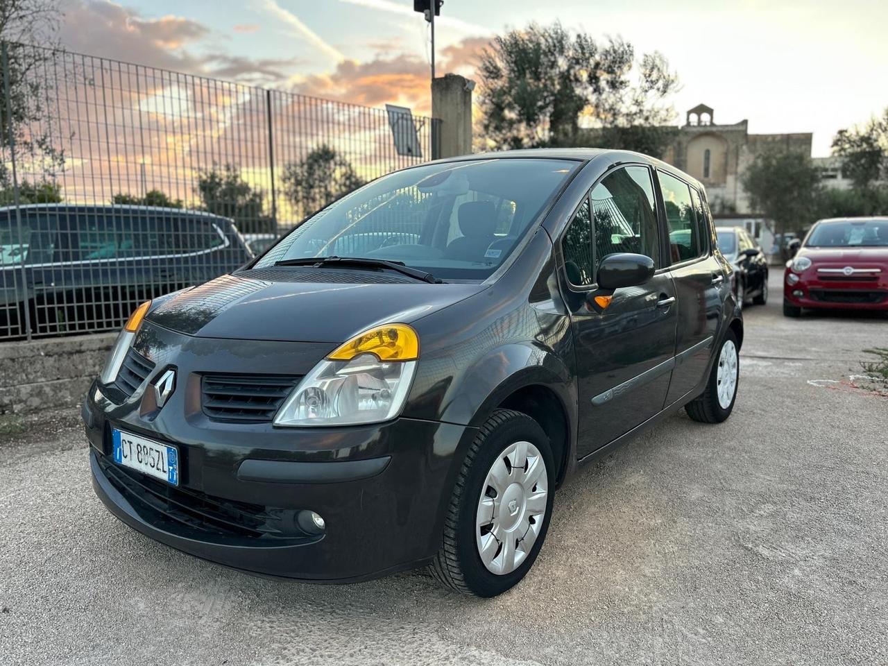 Renault Modus 1.5 dCi -2005