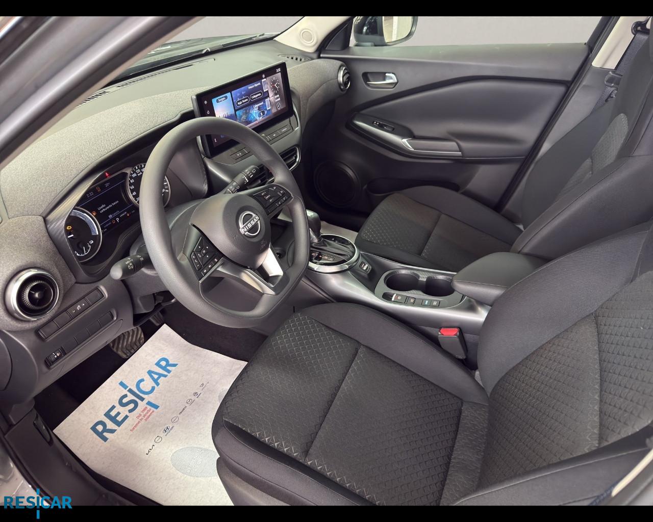 NISSAN JUKE ACENTA AMT